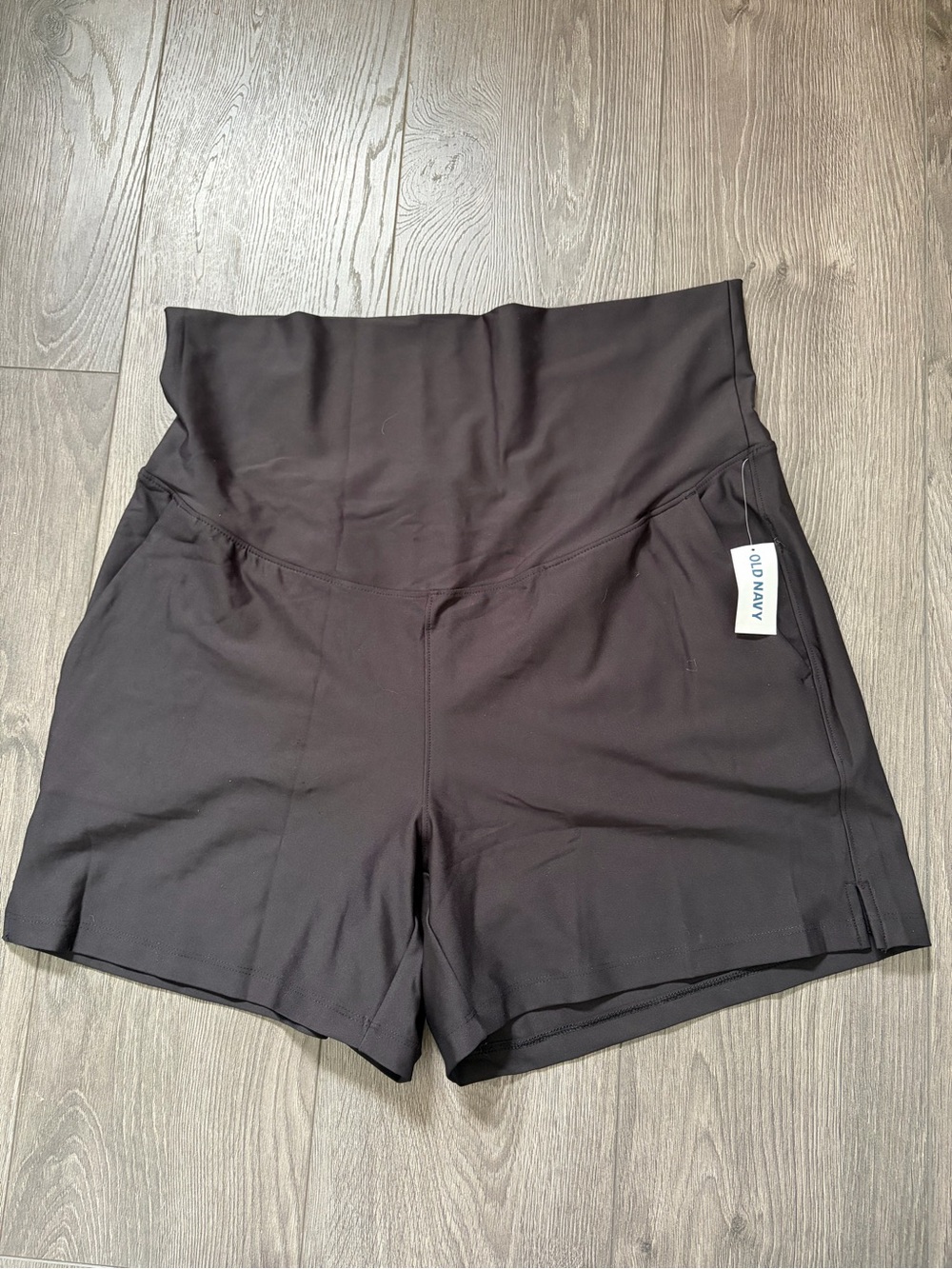 BNWT Maternity Shorts